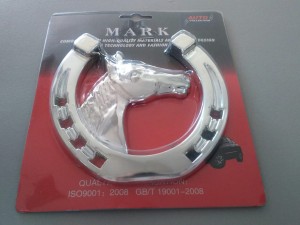 Naklejka chrom podkowa 13x12cm